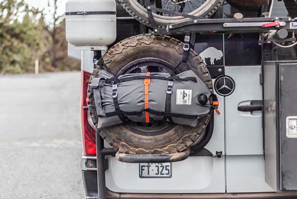 GEAR ON TEST ARMADILLO BAG FUEL BLADDER JUST 4X4S